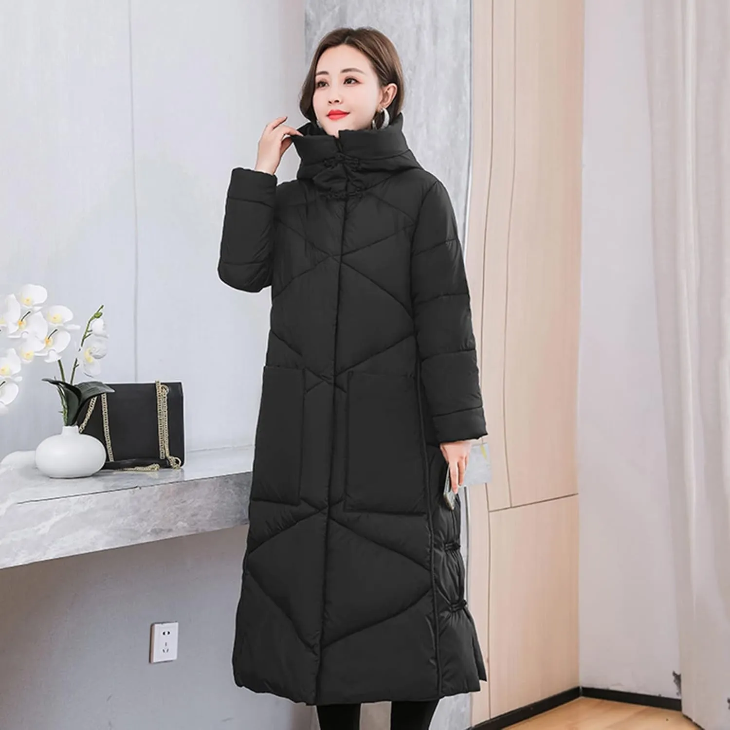 Women Long Puffer Coat Packable Down Jacket Lightweight Parkas Jacket Oversized Water-Resistant Thicken Hooded Insulated Coat