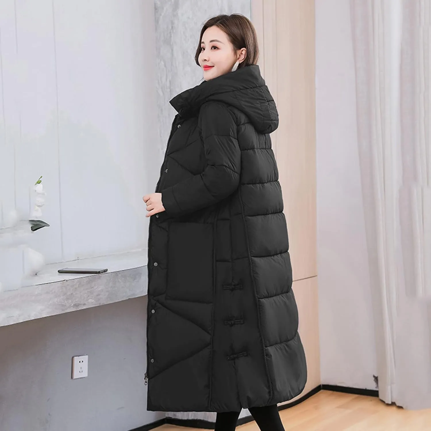Women Long Puffer Coat Packable Down Jacket Lightweight Parkas Jacket Oversized Water-Resistant Thicken Hooded Insulated Coat