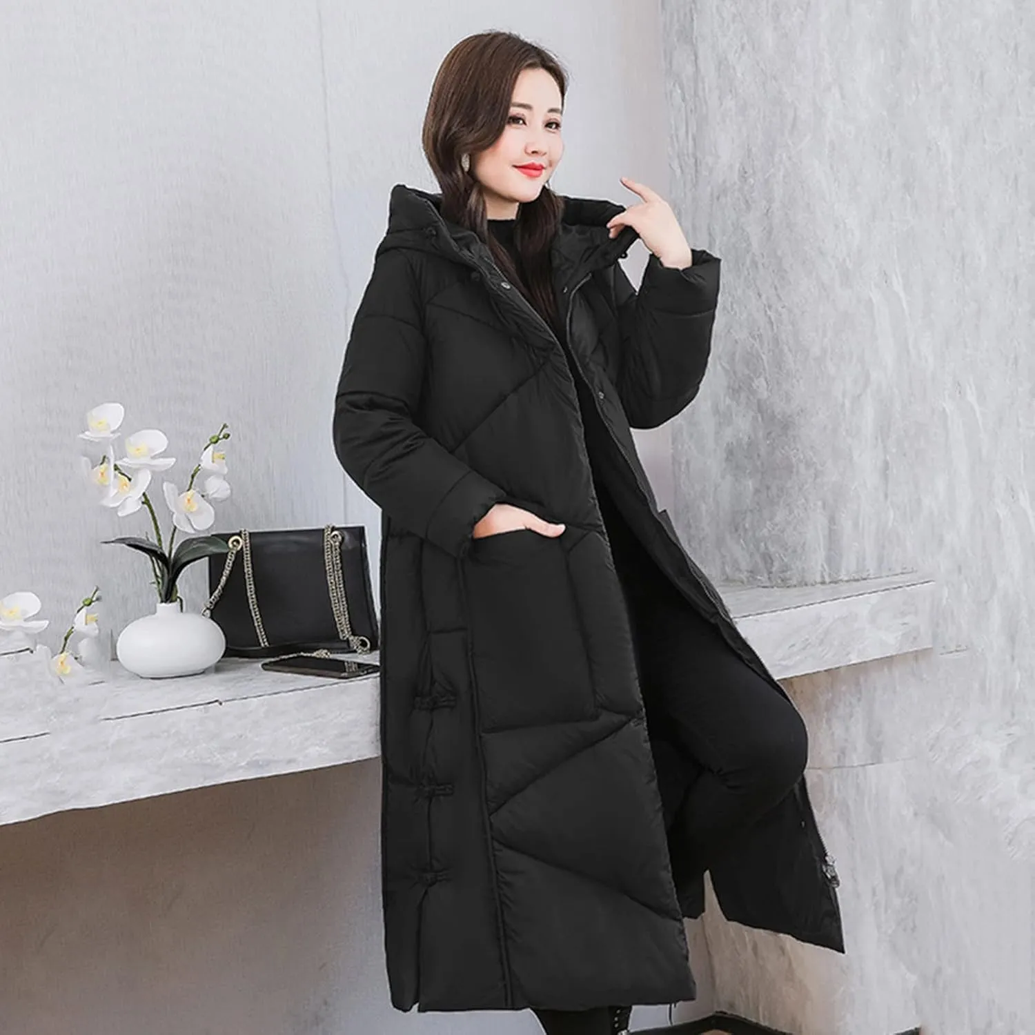 Women Long Puffer Coat Packable Down Jacket Lightweight Parkas Jacket Oversized Water-Resistant Thicken Hooded Insulated Coat